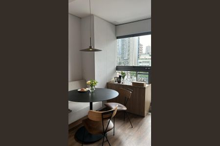 Kitnet/Studio para alugar com 1 quarto, 30m² em Pinheiros, São Paulo