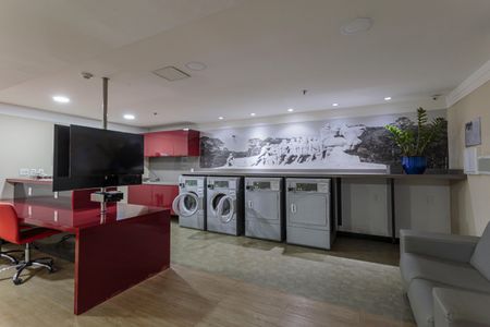 Studio para alugar com 31m², 1 quarto e 1 vaga Studio para alugar com 31m², 1 quarto e 1 vagaLavanderia