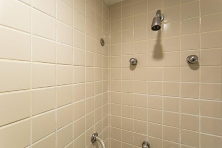 Studio para alugar com 31m², 1 quarto e 1 vaga Studio para alugar com 31m², 1 quarto e 1 vagaBanheiro