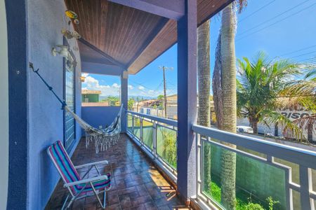varanda  de casa para alugar com 4 quartos, 300m² em Jardim Enseada, Guarujá