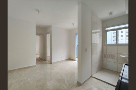 Apartamento para alugar com 45m², 2 quartos e sem vagaCozinha e Área de Serviço