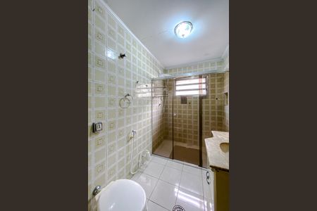 Casa para alugar com 110m², 4 quartos e 2 vagasBanheiro