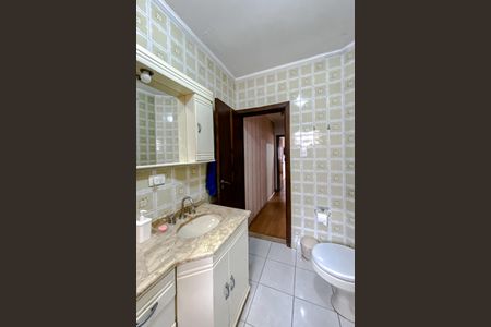 Casa para alugar com 110m², 4 quartos e 2 vagasBanheiro