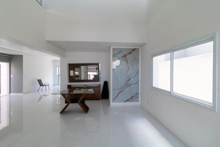 Salas de casa de condomínio à venda com 4 quartos, 330m² em Swiss Park, Campinas