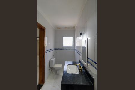 Casa de condomínio à venda com 330m², 4 quartos e sem vagaBanheiro da suíte 03