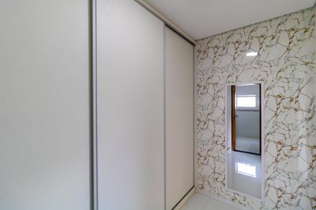 Casa de condomínio à venda com 330m², 4 quartos e sem vagaCloset da suíte 02