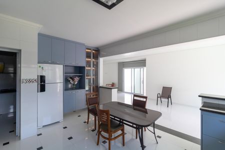 Casa de condomínio à venda com 330m², 4 quartos e sem vagaCozinha