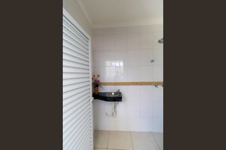 Casa de condomínio à venda com 330m², 4 quartos e sem vagaBanheiro da Churrasqueira