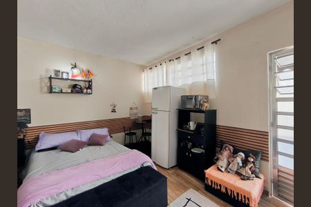 Quarto de casa para alugar com 1 quarto, 35m² em Vila Joana, Jundiaí