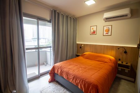 Sala / Quarto - Studio de kitnet/studio à venda com 1 quarto, 25m² em Jardim das Acacias, São Paulo