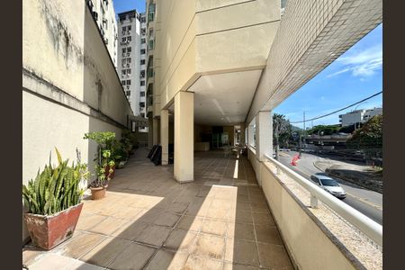 Apartamento para alugar com 170m², 2 quartos e 1 vagaÁrea comum - playground