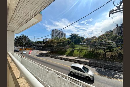 Apartamento para alugar com 170m², 2 quartos e 1 vagaÁrea comum - playground - vista