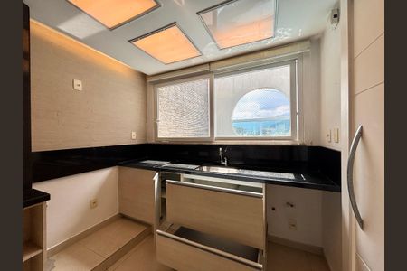 Apartamento para alugar com 170m², 2 quartos e 1 vagaCozinha 1