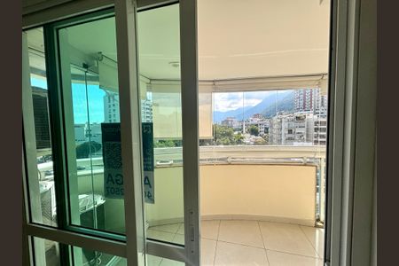 Apartamento para alugar com 170m², 2 quartos e 1 vagaPlaca