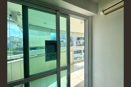 Apartamento para alugar com 170m², 2 quartos e 1 vagaPlaca