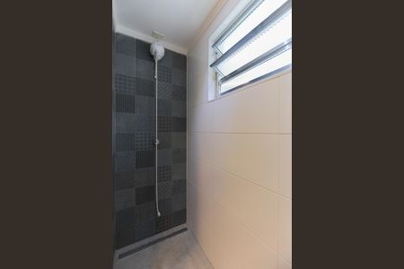 Apartamento à venda com 100m², 2 quartos e 1 vagaBanheiro da suíte