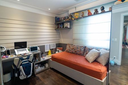 Apartamento à venda com 160m², 2 quartos e 3 vagasSuite 2