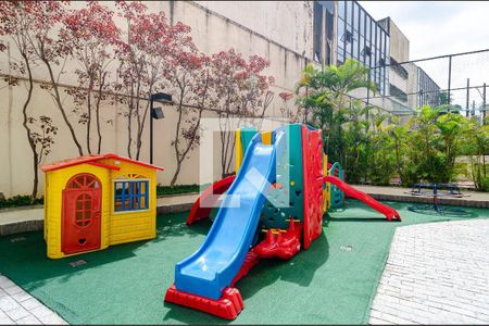 Apartamento à venda com 160m², 2 quartos e 3 vagasÁrea comum - Playground