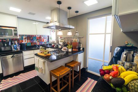 Apartamento à venda com 160m², 2 quartos e 3 vagasCozinha