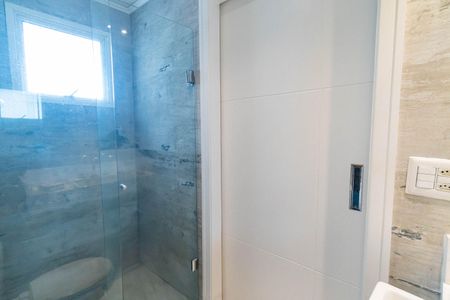 Apartamento à venda com 160m², 2 quartos e 3 vagasBanheiro da Suíte 2