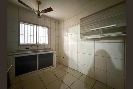 Casa à venda com 130m², 3 quartos e 1 vaga Casa à venda com 130m², 3 quartos e 1 vagaCozinha