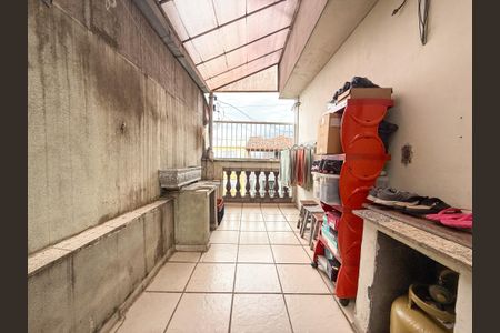 Casa à venda com 130m², 3 quartos e 1 vaga Casa à venda com 130m², 3 quartos e 1 vagaQuintal