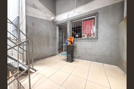 Casa à venda com 130m², 3 quartos e 1 vaga Casa à venda com 130m², 3 quartos e 1 vagaQuintal