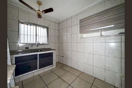 Casa à venda com 130m², 3 quartos e 1 vaga Casa à venda com 130m², 3 quartos e 1 vagaCozinha