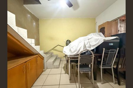 Casa à venda com 130m², 3 quartos e 1 vaga Casa à venda com 130m², 3 quartos e 1 vagaSala casa 2