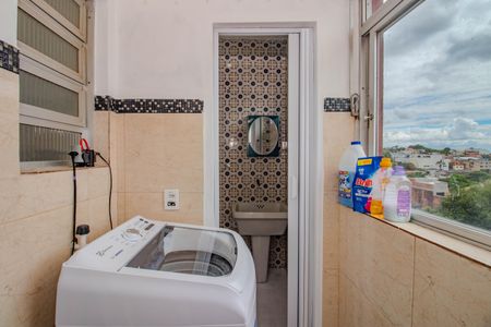 Apartamento à venda com 87m², 3 quartos e sem vagaCozinha e Área de Serviço