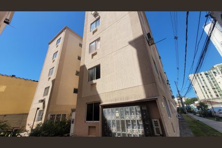 Apartamento para alugar com 47m², 2 quartos e 1 vagaFachada
