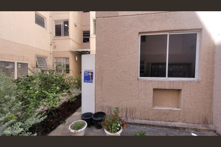 Apartamento para alugar com 47m², 2 quartos e 1 vagaPlaca Instalada