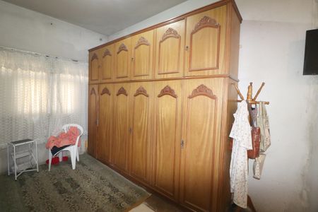 Quarto 1 de casa à venda com 3 quartos, 390m² em Vila Assunção, Santo André