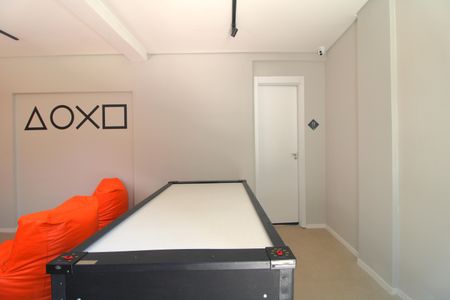 Apartamento para alugar com 47m², 2 quartos e 1 vagaSala de jogos
