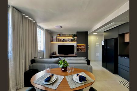 Sala de apartamento à venda com 1 quarto, 48m² em Vila Sao Francisco (zona Sul), São Paulo