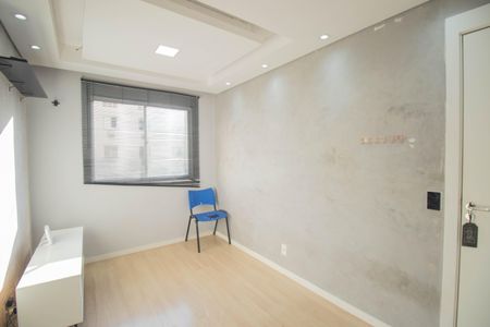 Sala de apartamento para alugar com 2 quartos, 43m² em Neves, São Gonçalo