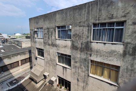 Sala de apartamento para alugar com 2 quartos, 100m² em Centro, Niterói