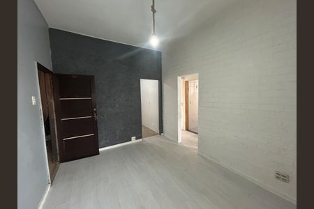 Sala de apartamento para alugar com 2 quartos, 60m² em Praça Seca, Rio de Janeiro