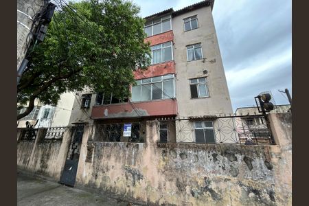 Apartamento para alugar com 60m², 2 quartos e 1 vagaFachada + plaquinha