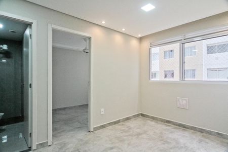 Sala de apartamento para alugar com 2 quartos, 33m² em Jardim Pereira Leite, São Paulo