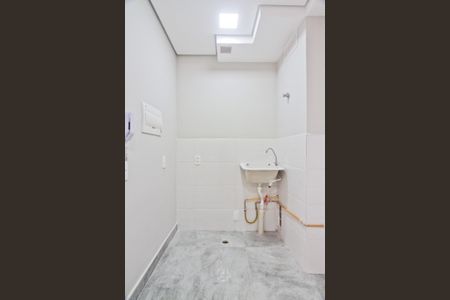 Apartamento para alugar com 33m², 2 quartos e sem vaga Apartamento para alugar com 33m², 2 quartos e sem vagaÁrea de Serviço