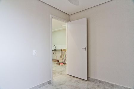 Quarto 2 de apartamento para alugar com 2 quartos, 33m² em Jardim Pereira Leite, São Paulo