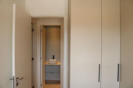 Apartamento à venda com 90m², 1 quarto e 2 vagasQuarto 1