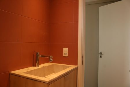 Apartamento à venda com 90m², 1 quarto e 2 vagasBanheiro 1