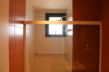 Apartamento à venda com 90m², 1 quarto e 2 vagasBanheiro 1