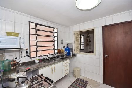 Casa à venda com 125m², 3 quartos e 2 vagasCozinha