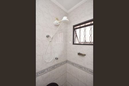 Casa à venda com 125m², 3 quartos e 2 vagasChuveiro da Suíte