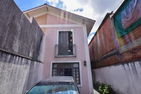 Casa à venda com 125m², 3 quartos e 2 vagasFachada