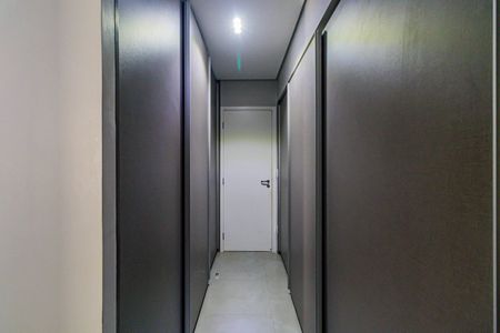Apartamento à venda com 145m², 3 quartos e 2 vagasSuite - Closet