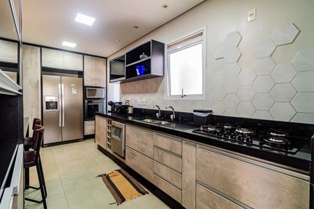 Apartamento à venda com 145m², 3 quartos e 2 vagasCozinha